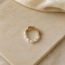 Luna Pearl Twist Ring