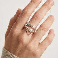 Velora Pearl Ring
