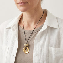 Sculpta Stone Necklace - Gold