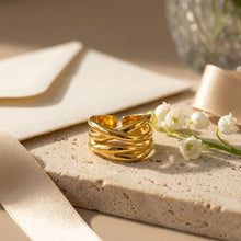 Layered Wave Ring - Gold