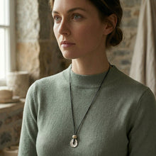 Sculpta Stone Necklace - Silver