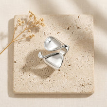 Serenity Curve Ring